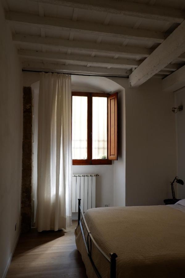 A Due Passi Da Ponte Vecchio Apartment ฟลอเรนซ์ ภายนอก รูปภาพ