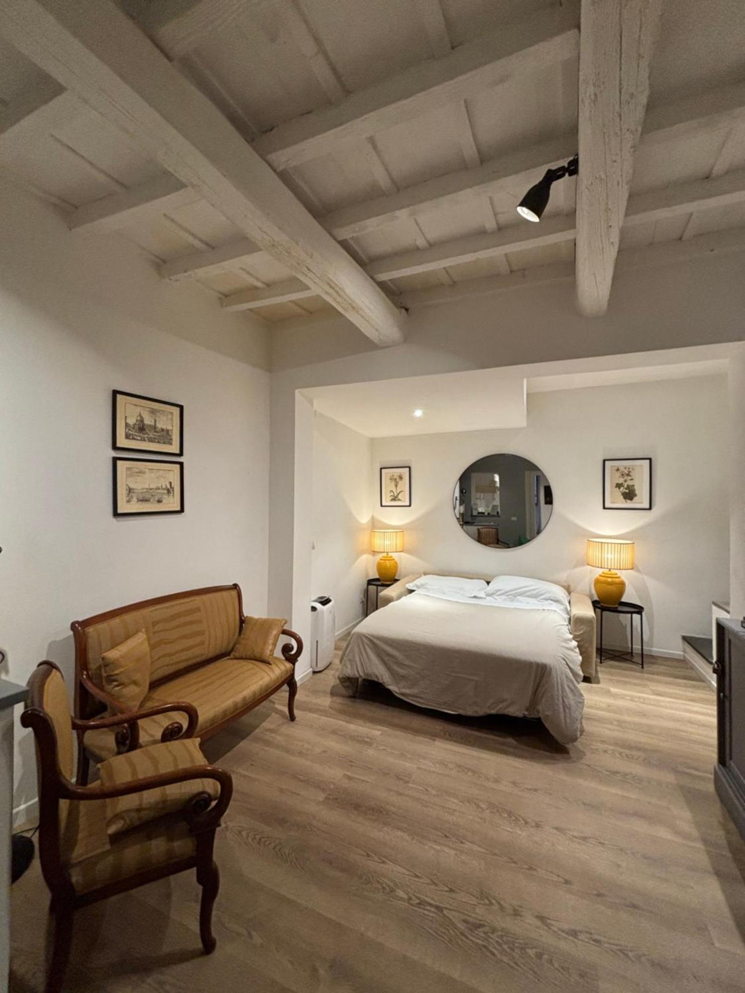 A Due Passi Da Ponte Vecchio Apartment ฟลอเรนซ์ ภายนอก รูปภาพ